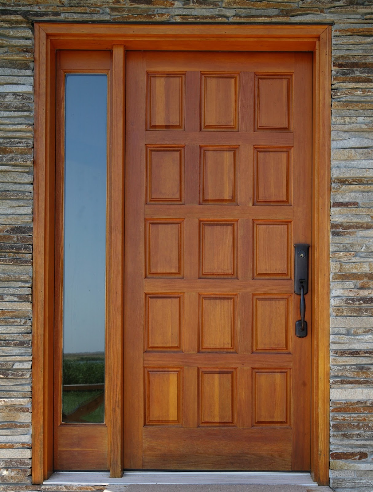 A home door that has been made secure with residential locksmith services